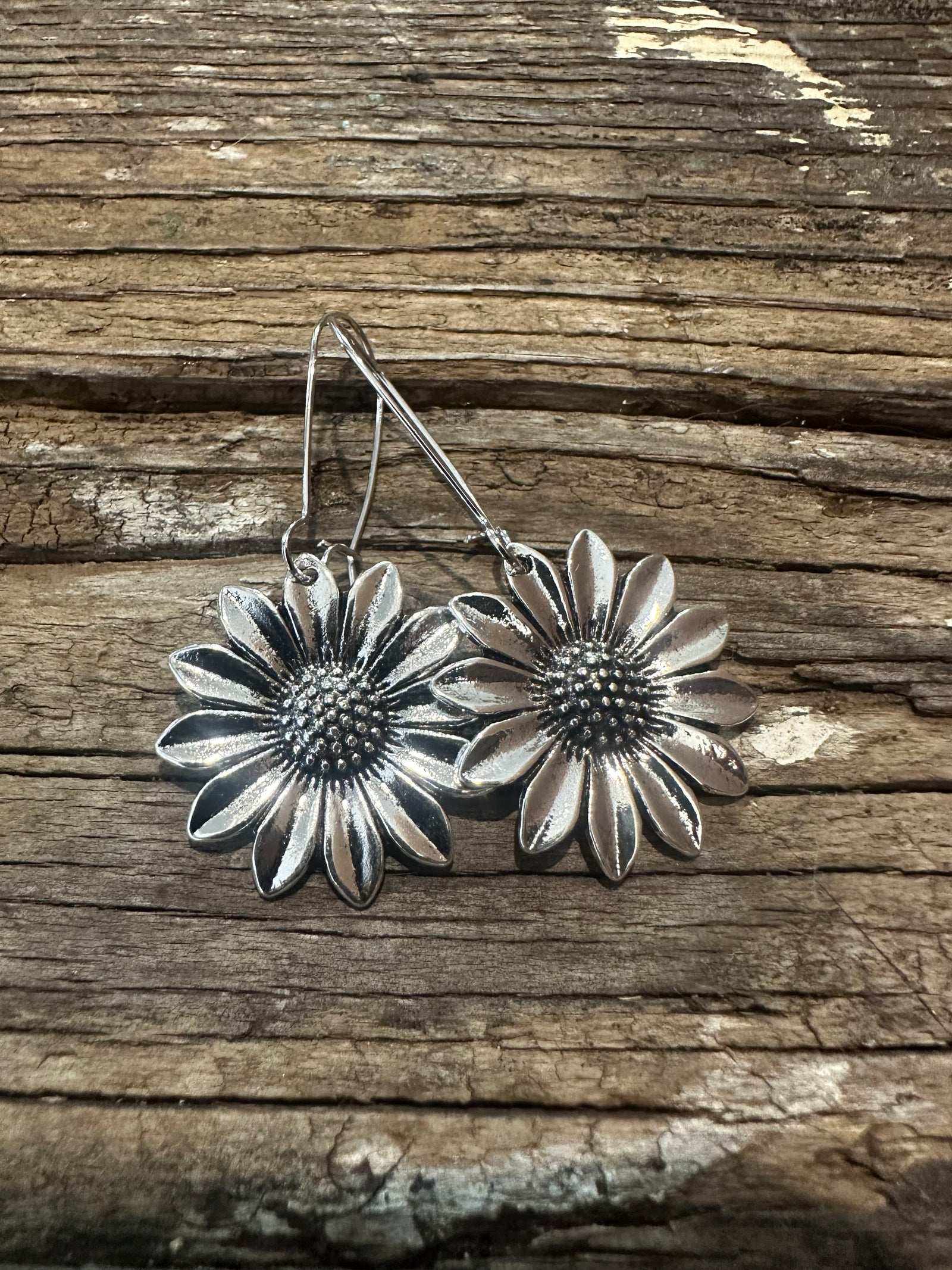 Daisy Earrings