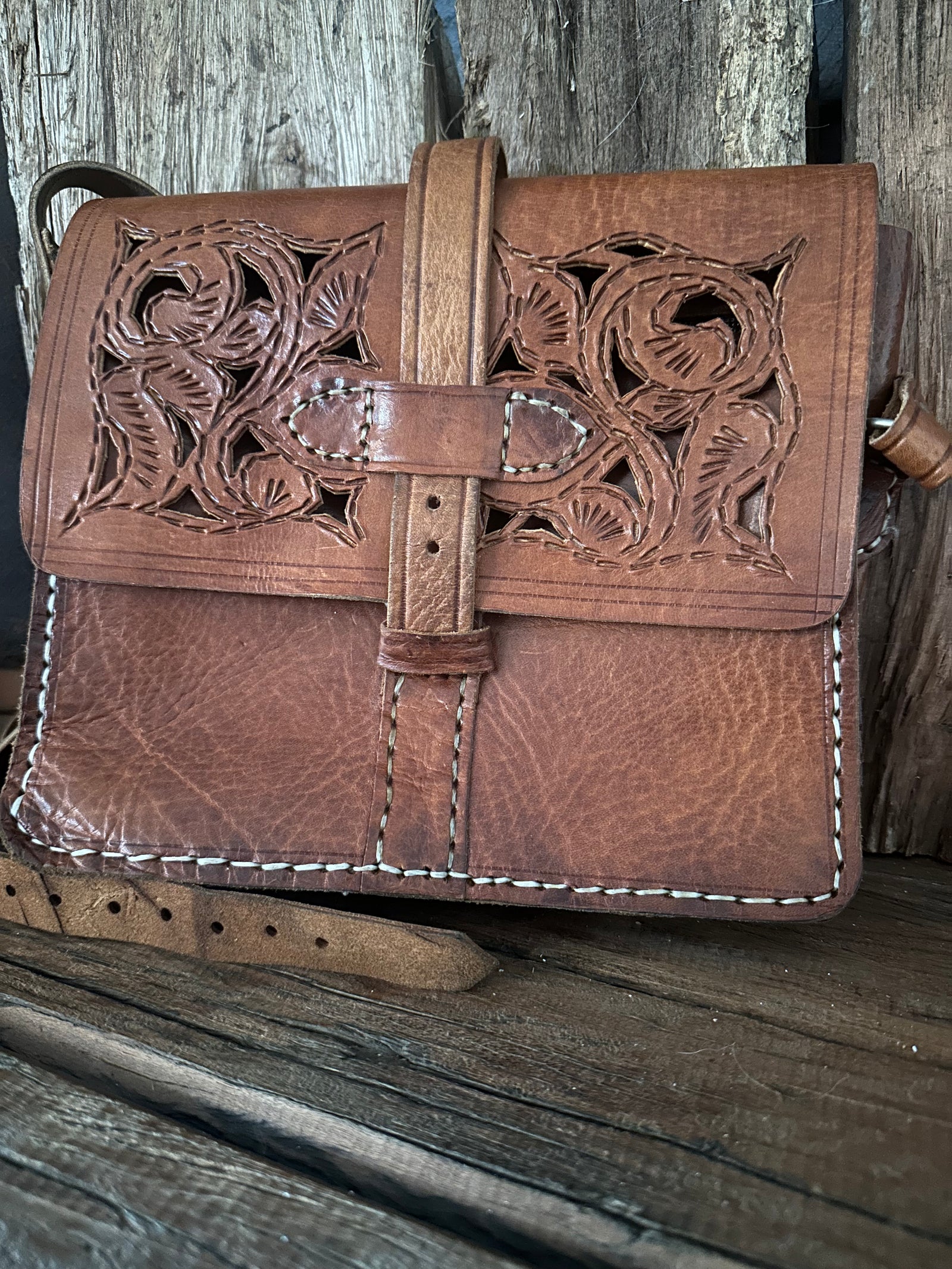 Vintage 50s Hand Tooled Leather Crossbody Bag