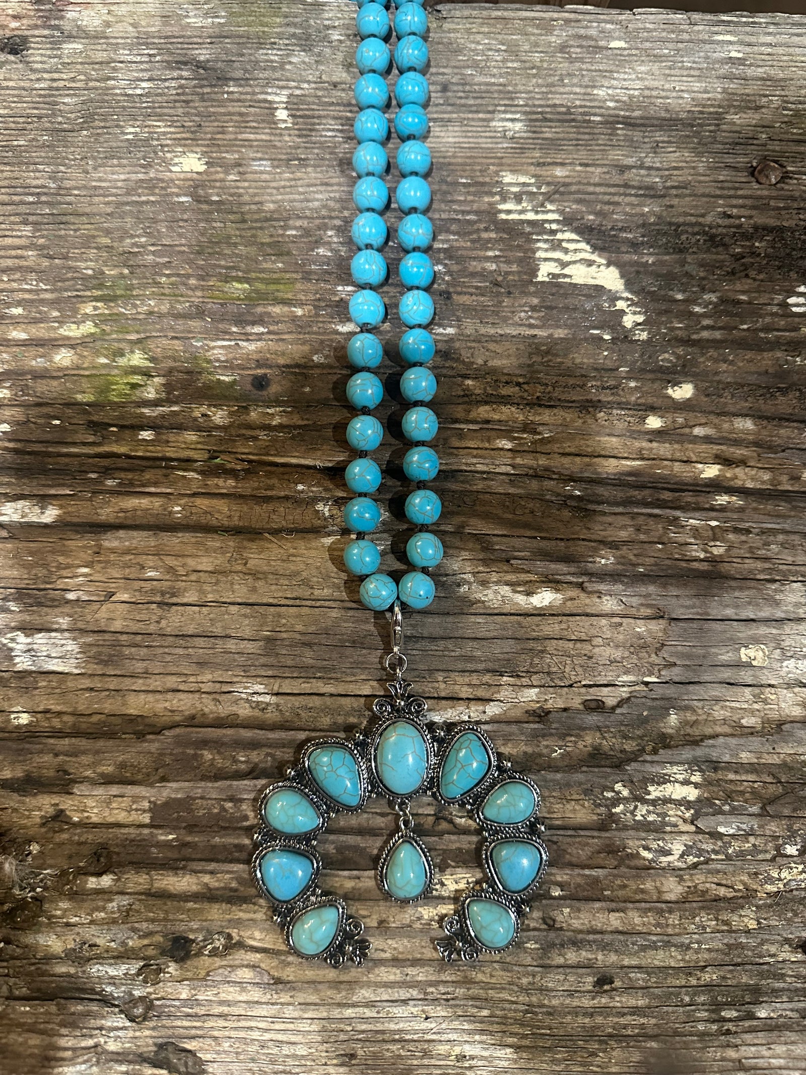 Turquoise Beads Necklace