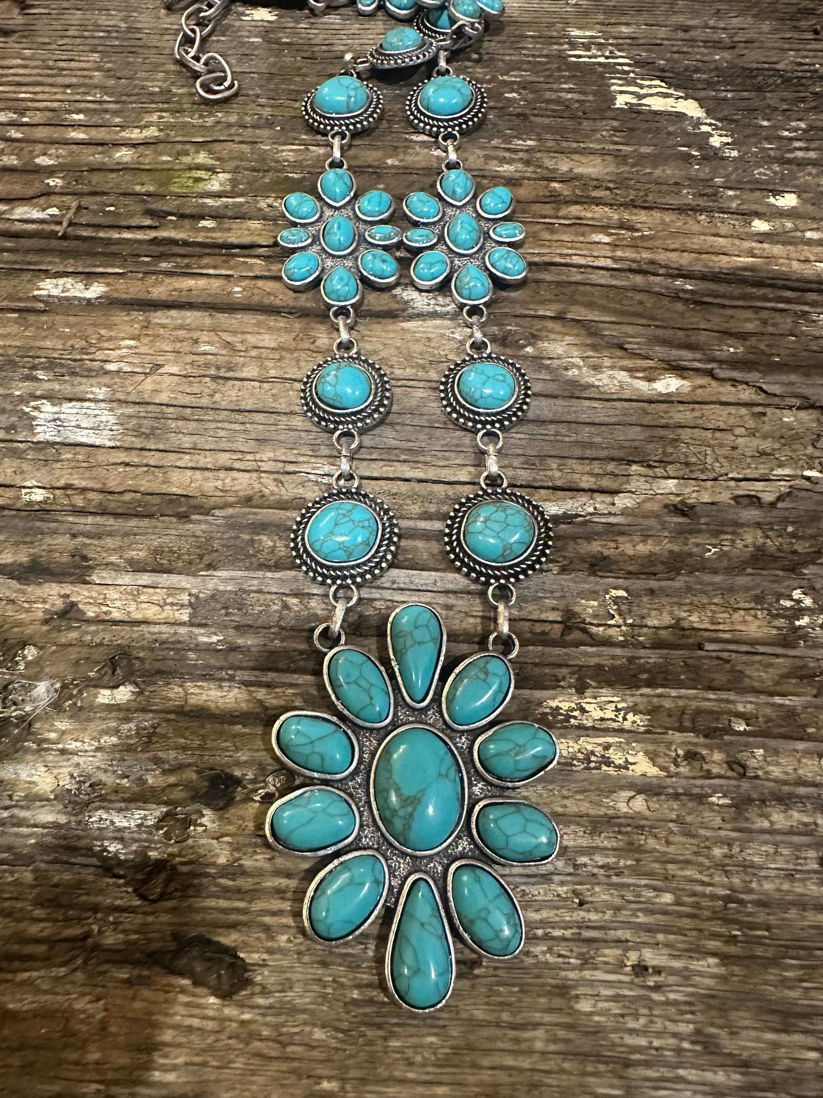 Classic Turquoise Necklace