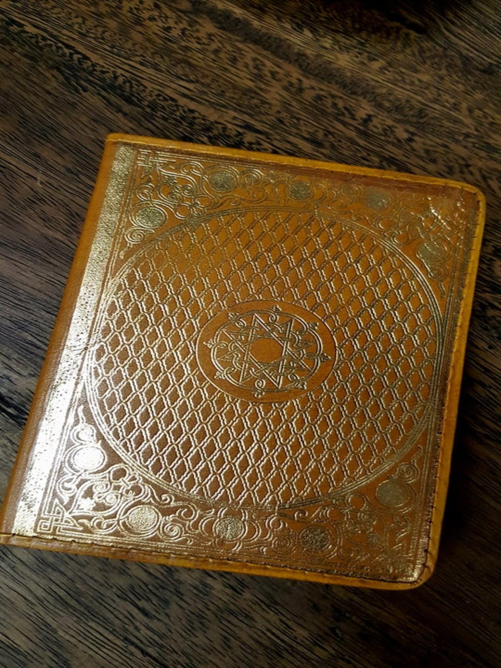 Leather Notebook Gold Coin Large - Surf meets Southwest