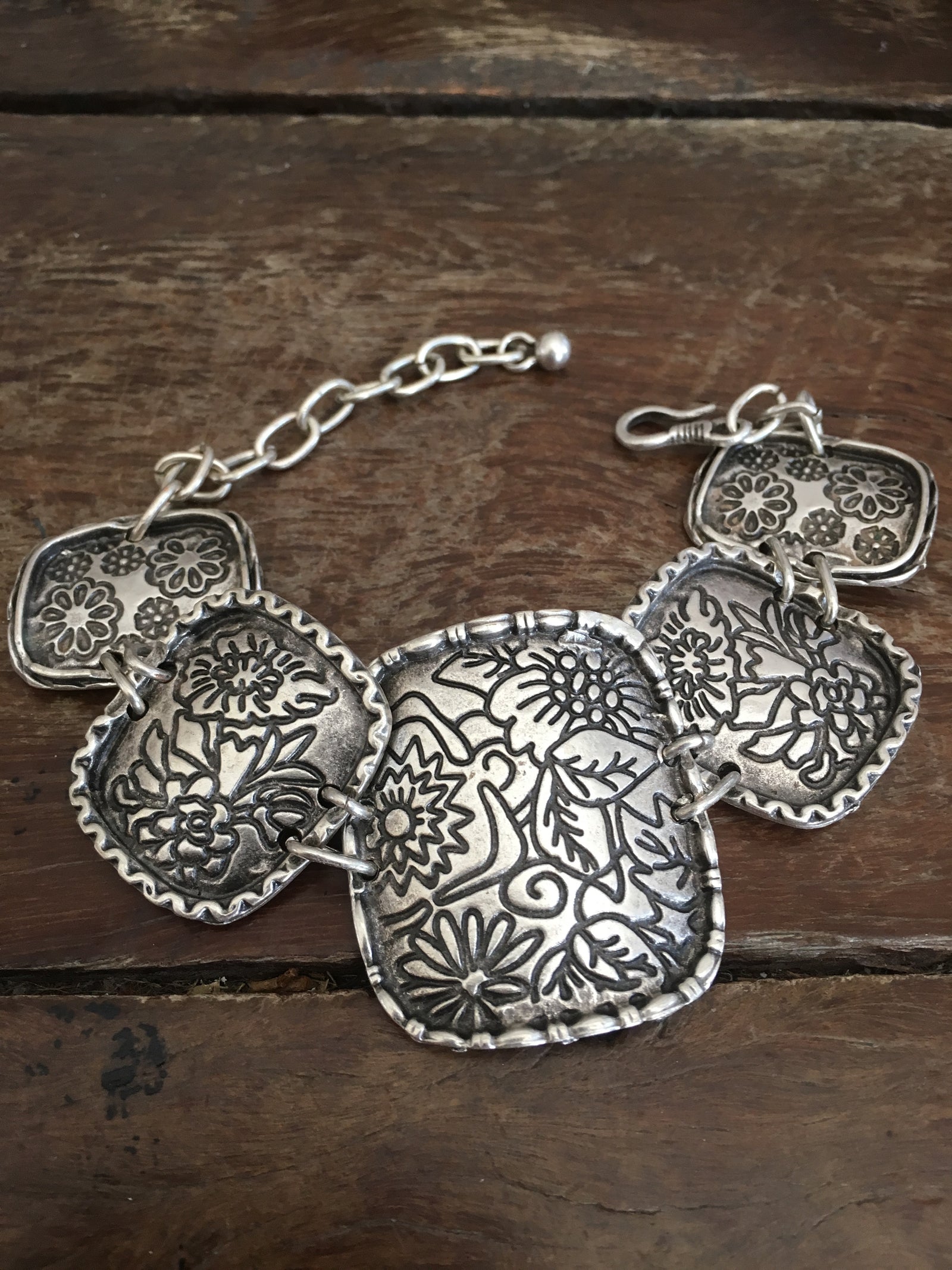 Floral Bracelet - Surf meets Southwest