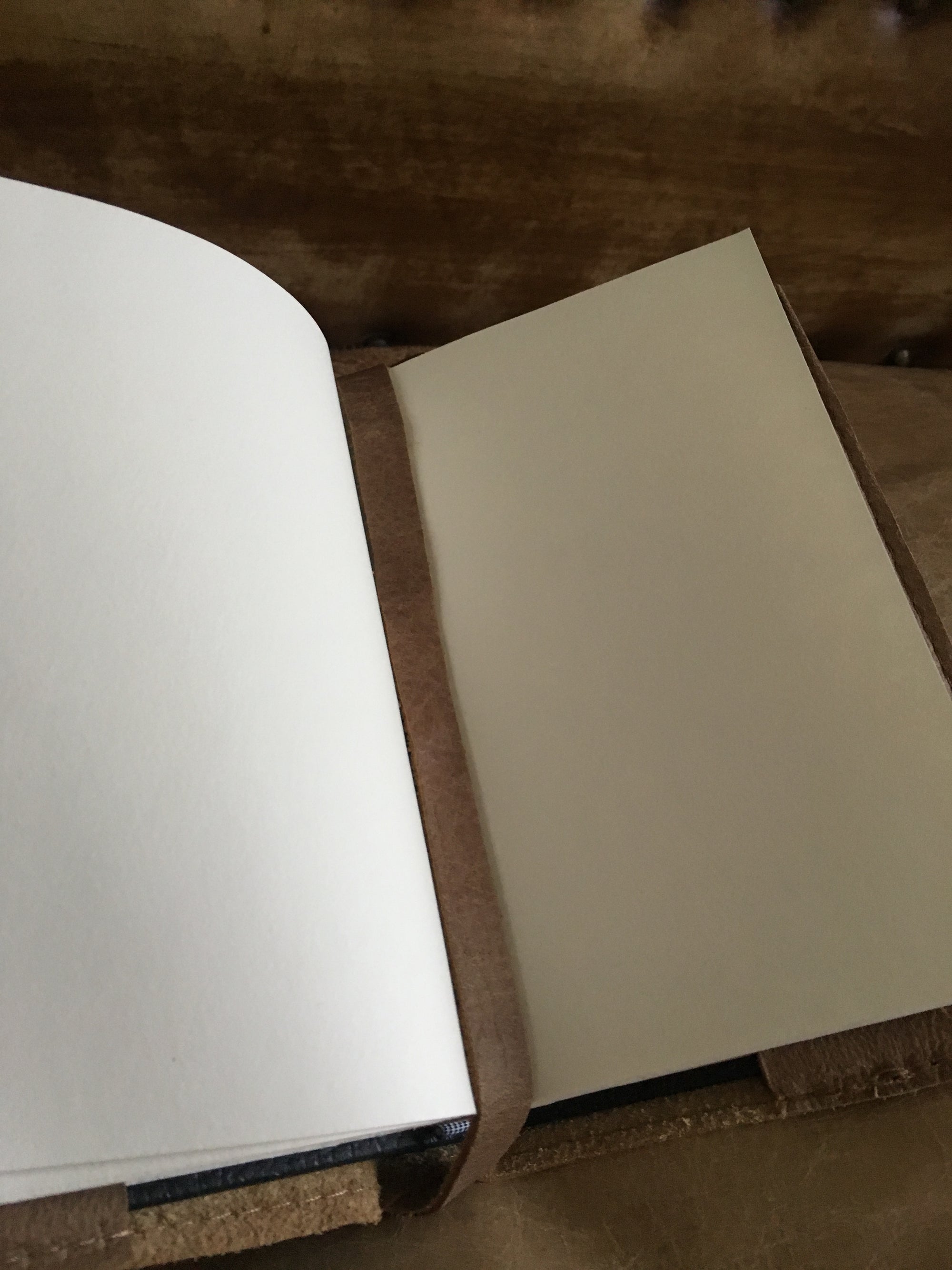 Leather Journal Wolf - Surf meets Southwest